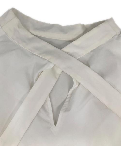 LE PHIL（ル フィル）LE PHIL (ル フィル) SOLOTEX ノースリーブブラウス ホワイト サイズ:freeの古着・服飾アイテム