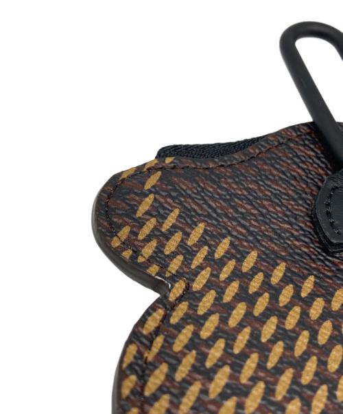 LOUIS VUITTON（ルイ ヴィトン）LOUIS VUITTON (ルイ ヴィトン) HUMAN MADE (ヒューマンメイド) コインケース ホワイト×ブラックの古着・服飾アイテム