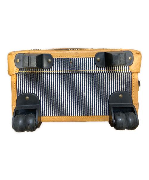 LEE（リー）LEE (リー) ワッペンスーツケース ブルー×ベージュの古着・服飾アイテム