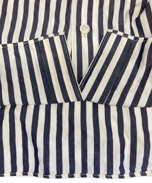 COMOLI（コモリ）COMOLI (コモリ) ロンドンストライプ 長袖 コモリシャツ ホワイト サイズ:2の古着・服飾アイテム