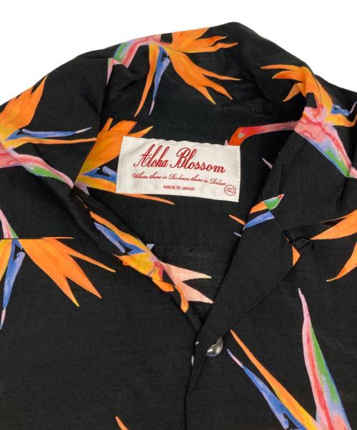 Aloha Blossom（アロハブロッサム）Aloha Blossom (アロハブロッサム) オープンカラーシャツ ブラック×オレンジ サイズ:40の古着・服飾アイテム