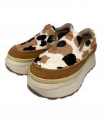 UGGアグ）の古着「Marin Slip On Cow Print CHESTNUT/マリン スリッポン カウ プリント チェスナット」｜ベージュ