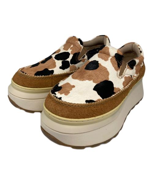UGG（アグ）UGG (アグ) Marin Slip On Cow Print CHESTNUT/マリン スリッポン カウ プリント チェスナット ベージュ サイズ:23の古着・服飾アイテム