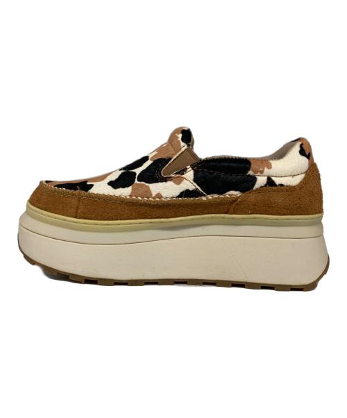 UGG（アグ）UGG (アグ) Marin Slip On Cow Print CHESTNUT/マリン スリッポン カウ プリント チェスナット ベージュ サイズ:23の古着・服飾アイテム
