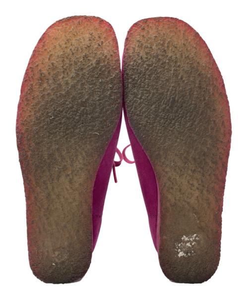 CLARKS ORIGINALS（クラークス オリジナルズ）CLARKS ORIGINALS (クラークス オリジナルズ) ワラビー デザートブーツ ピンク サイズ:UK4の古着・服飾アイテム