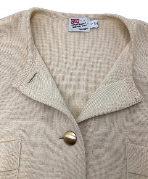 Traditional Weatherwear（トラディショナルウェザーウェア）Traditional Weatherwear (トラディショナルウェザーウェア) RIB NO COLLAR MILITARY JACKET/リブ ノーカラー ミリタリー ジャケット ベージュ サイズ:Sの古着・服飾アイテム