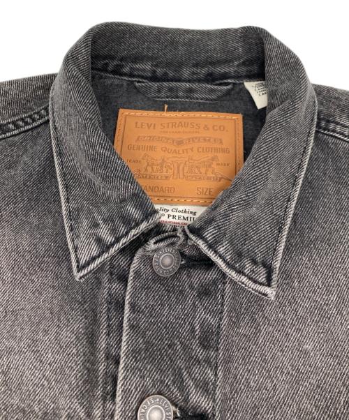 LEVI'S（リーバイス）LEVI'S (リーバイス) TYPEⅢトラッカージャケット ブラック サイズ:Ｓの古着・服飾アイテム