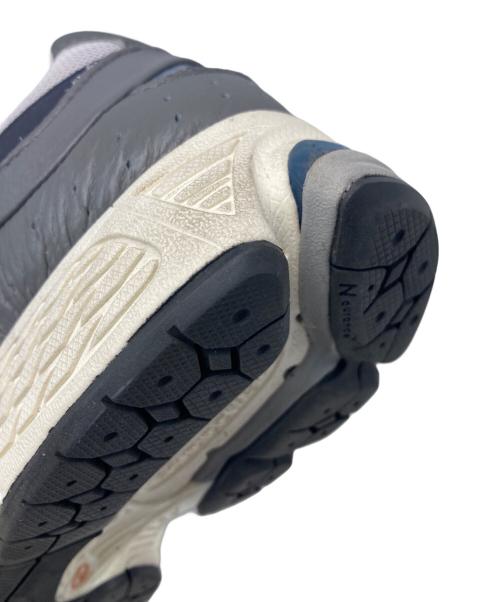 NEW BALANCE（ニューバランス）NEW BALANCE (ニューバランス) ローカットスニーカー グレー×ネイビー サイズ:27.5JPNの古着・服飾アイテム