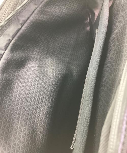 THE NORTH FACE（ザ ノース フェイス）THE NORTH FACE (ザ ノース フェイス) シャトルデイパック ブラックの古着・服飾アイテム