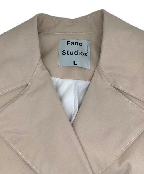 Fano Studios（ファノ ストゥディオズ）Fano Studios (ファノ ストゥディオズ) ダブルコート ベージュ サイズ:Ｌの古着・服飾アイテム