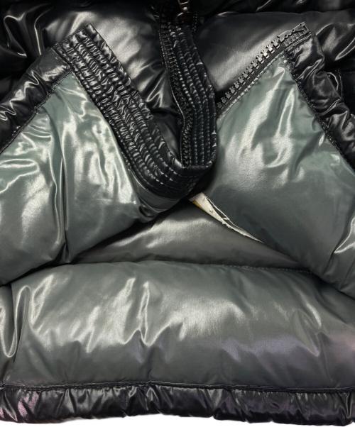MONCLER（モンクレール）MONCLER (モンクレール) ダウンジャケット ブラックの古着・服飾アイテム