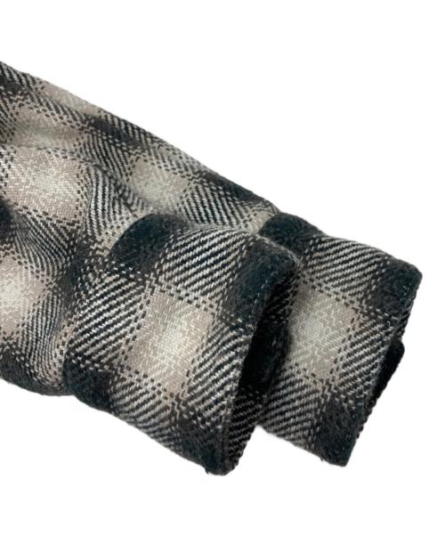 N.HOOLYWOOD（エヌ ハリウッド）N.HOOLYWOOD (エヌ ハリウッド) チェックシャツ ホワイト×ブラック サイズ:36の古着・服飾アイテム