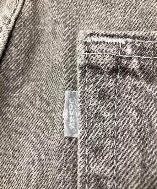LEVI'S（リーバイス）LEVI'S (リーバイス) ルーズフィットジーンズ グレー サイズ:Ｗ30の古着・服飾アイテム