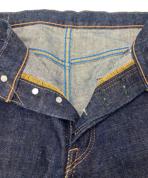 SAMURAI JEANS（サムライジーンズ）SAMURAI JEANS (サムライジーンズ) デニムパンツ インディゴ サイズ:33の古着・服飾アイテム