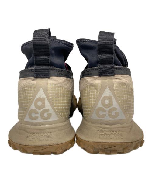 NIKE（ナイキ）NIKE (ナイキ) ACG Mountain Fly Gore-Tex 8.5 スニーカー/ACG マウンテンフライ　ゴアテックス　8.5　スニーカー ベージュ サイズ:26.5ｃｍの古着・服飾アイテム