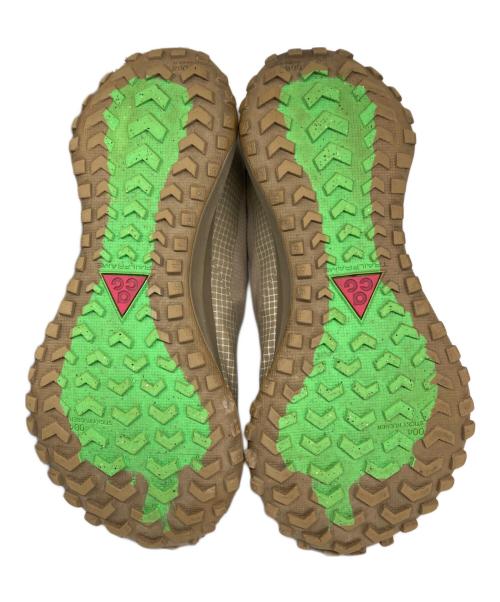 NIKE（ナイキ）NIKE (ナイキ) ACG Mountain Fly Gore-Tex 8.5 スニーカー/ACG マウンテンフライ　ゴアテックス　8.5　スニーカー ベージュ サイズ:26.5ｃｍの古着・服飾アイテム