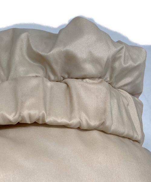 MONCLER（モンクレール）MONCLER (モンクレール) VALENTINE ダウンコート アイボリー サイズ:3の古着・服飾アイテム