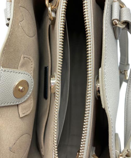FURLA（フルラ）FURLA (フルラ) CLASSIC M TOTE/クラシック M トート グレーの古着・服飾アイテム