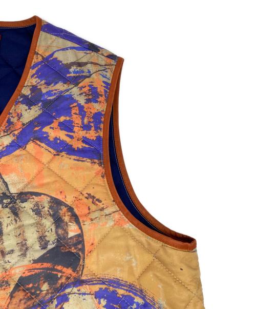 BRU NA BOINNE（ブルーナボイン）BRU NA BOINNE (ブルーナボイン) 総柄ベスト オレンジ サイズ:不明の古着・服飾アイテム