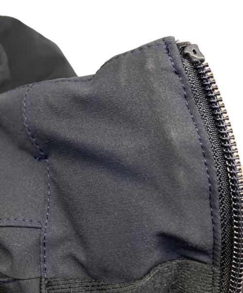 DESCENTE ALLTERRAIN（デザイント オルテライン）DESCENTE ALLTERRAIN (デザイント オルテライン) MOUNTAINEERダウンジャケット/マウンテニアーダウンジャケット ネイビー サイズ:XOの古着・服飾アイテム