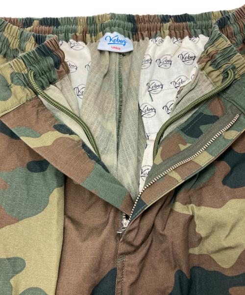 KEBOZ（ケボズ）KEBOZ (ケボズ) カモフラカーゴパンツ オリーブ サイズ:LARGEの古着・服飾アイテム