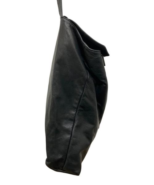 YOHJI YAMAMOTO（ヨウジヤマモト）YOHJI YAMAMOTO (ヨウジヤマモト) レザーハンドバッグ ブラックの古着・服飾アイテム