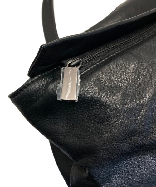YOHJI YAMAMOTO（ヨウジヤマモト）YOHJI YAMAMOTO (ヨウジヤマモト) レザーハンドバッグ ブラックの古着・服飾アイテム