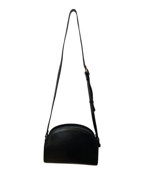 A.P.C.（アーペーセー）A.P.C. (アーペーセー) ハーフムーンレザーショルダーバッグ ブラックの古着・服飾アイテム