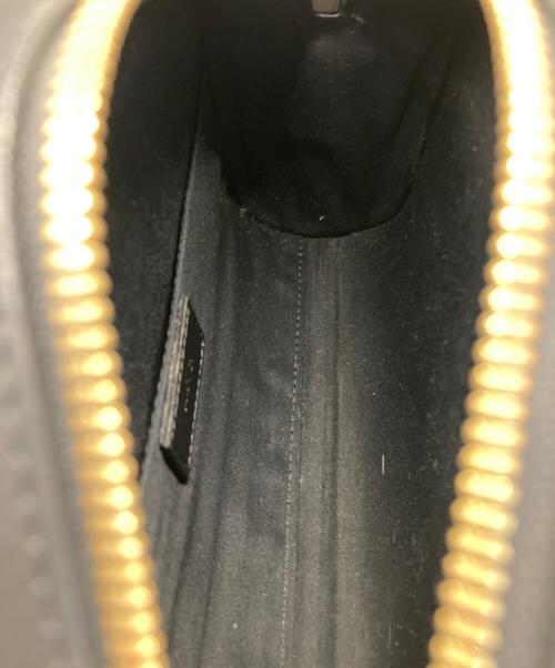 A.P.C.（アーペーセー）A.P.C. (アーペーセー) ハーフムーンレザーショルダーバッグ ブラックの古着・服飾アイテム