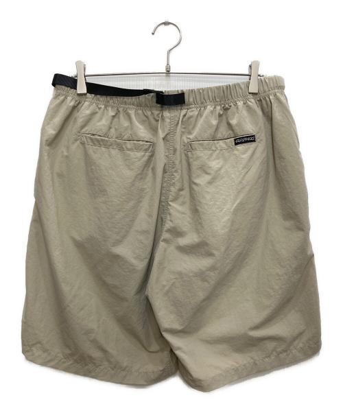GRAMICCI（グラミチ）GRAMICCI (グラミチ) LOWERCASE NYLON LOOSE SHORT ベージュ サイズ:XLの古着・服飾アイテム