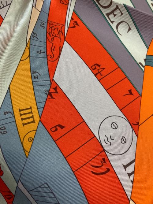 HERMES（エルメス）HERMES (エルメス) カレ90 スカーフ 占星術 ASTROLOGIE オレンジの古着・服飾アイテム