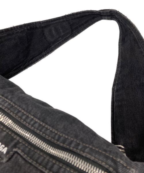BALENCIAGA（バレンシアガ）BALENCIAGA (バレンシアガ) SUPERBUSY SMALL SLING BAG/スーパービジー スモール スリング バッグ ブラックの古着・服飾アイテム