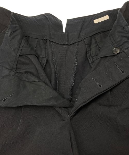 COMOLI（コモリ）COMOLI (コモリ) ウールギャバ 2タックパンツ ブラック サイズ:1の古着・服飾アイテム