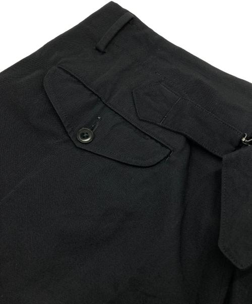 COMOLI（コモリ）COMOLI (コモリ) ウールギャバ 2タックパンツ ブラック サイズ:1の古着・服飾アイテム