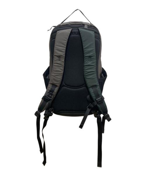 ARC'TERYX（アークテリクス）ARC'TERYX (アークテリクス) MANTIS 26L/マンティス26L グレーの古着・服飾アイテム