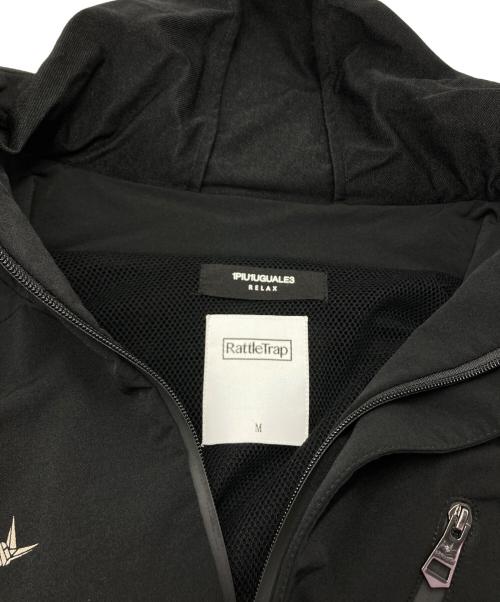1piu1uguale3（ウノピュウノウグァーレトレ）1piu1uguale3 (ウノピュウノウグァーレトレ) RATTLE TRAP (ラトルトラップ) ジップパーカー ブラック サイズ:Ⅿの古着・服飾アイテム