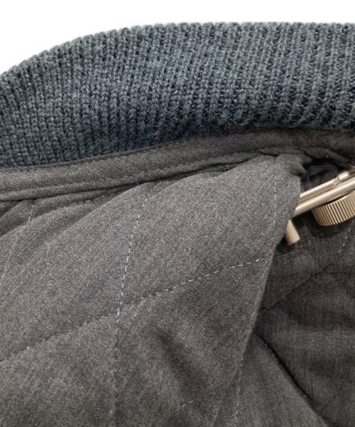 ARMANI JEANS（アルマーニジーンズ）ARMANI JEANS (アルマーニジーンズ) キルティングジャケット グレー サイズ:48の古着・服飾アイテム