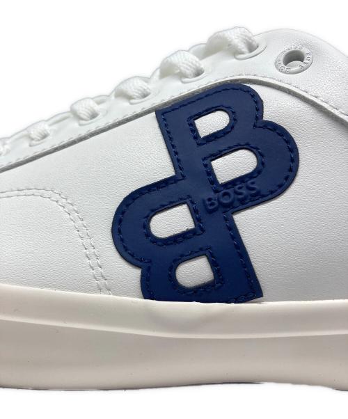 BOSS（ボス）BOSS (ボス) スニーカー ホワイト サイズ:43の古着・服飾アイテム