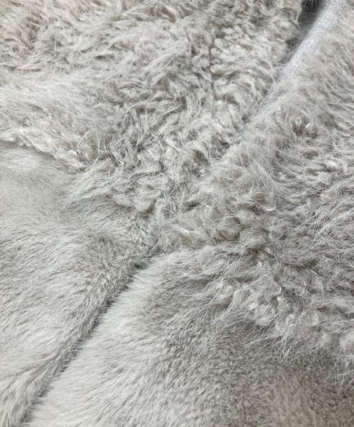 allureville（アルアバイル）allureville (アルアバイル) フェイクファーコンビニットジレ ベージュ サイズ:2の古着・服飾アイテム