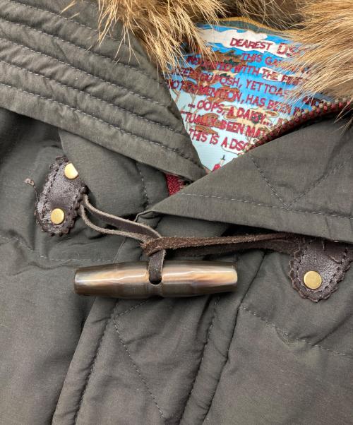 DSQUARED2（ディースクエアード）DSQUARED2 (ディースクエアード) ダウンジャケット カーキ サイズ:52の古着・服飾アイテム