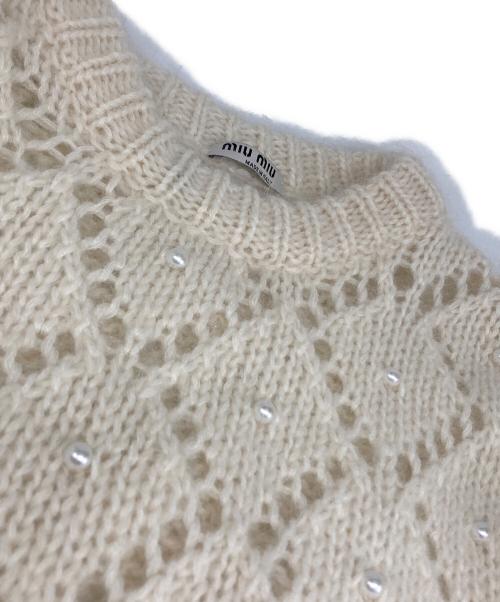 MIU MIU（ミュウミュウ）MIU MIU (ミュウミュウ) Cashmere knitwear/カシミヤニットウェア アイボリー サイズ:36の古着・服飾アイテム