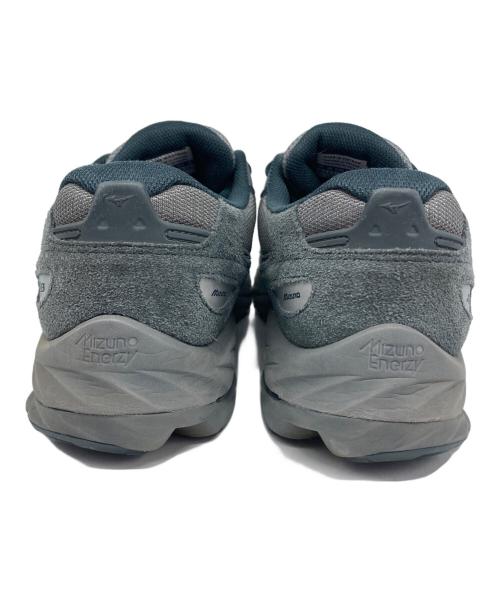 MIZUNO（ミズノ）MIZUNO (ミズノ) Sportstyle/Wave Rider β GTX/ウェーブ ライダー ベータ ゴアテックス グレー サイズ:JP28.0の古着・服飾アイテム