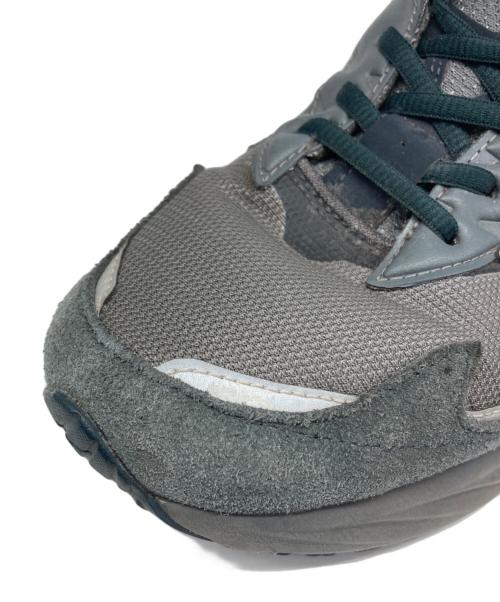 MIZUNO（ミズノ）MIZUNO (ミズノ) Sportstyle/Wave Rider β GTX/ウェーブ ライダー ベータ ゴアテックス グレー サイズ:JP28.0の古着・服飾アイテム