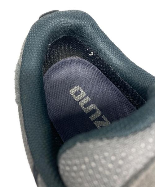 MIZUNO（ミズノ）MIZUNO (ミズノ) Sportstyle/Wave Rider β GTX/ウェーブ ライダー ベータ ゴアテックス グレー サイズ:JP28.0の古着・服飾アイテム