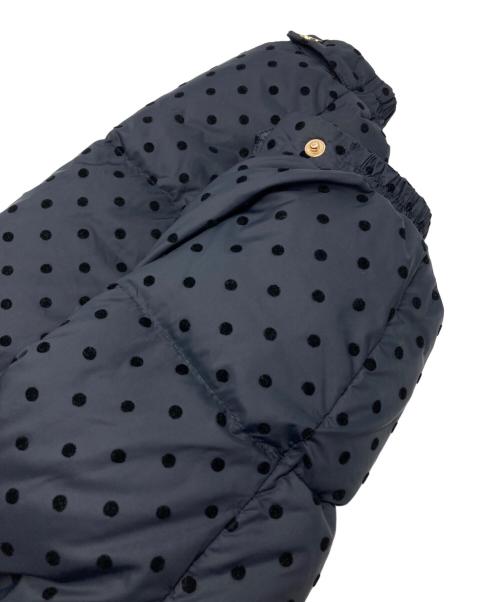 Kate Spade（ケイトスペード）Kate Spade (ケイトスペード) フロックド ドット ショート パファー ジャケット ネイビー サイズ:Ⅿの古着・服飾アイテム