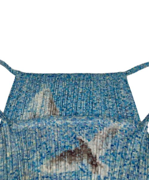 PLEATS PLEASE（プリーツプリーズ）PLEATS PLEASE (プリーツプリーズ) バックオープン プリーツキャミソール ブルー サイズ:3の古着・服飾アイテム