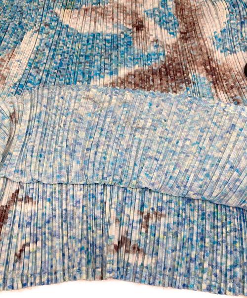 PLEATS PLEASE（プリーツプリーズ）PLEATS PLEASE (プリーツプリーズ) バックオープン プリーツキャミソール ブルー サイズ:3の古着・服飾アイテム