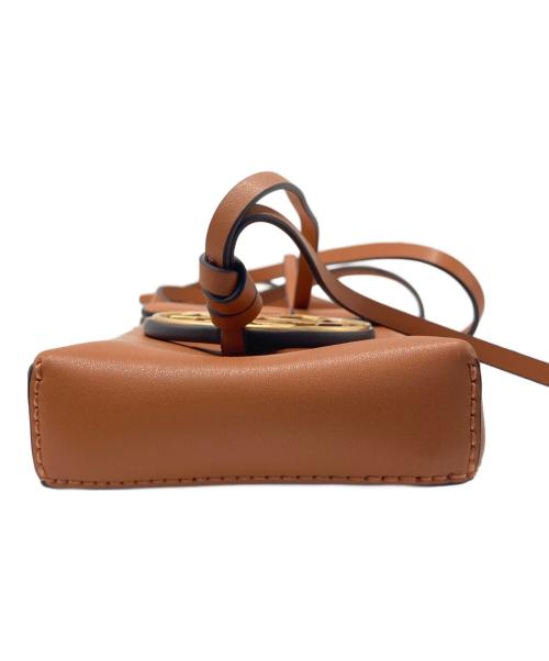 TORY BURCH（トリーバーチ）TORY BURCH (トリーバーチ) ミラーメタルロゴフォンクロスボディバッグ ブラウンの古着・服飾アイテム