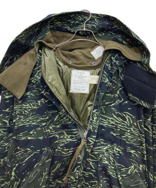 N.HOOLYWOOD（エヌ ハリウッド）N.HOOLYWOOD (エヌ ハリウッド) ライナー付 カモフラモッズコート カーキ サイズ:40の古着・服飾アイテム