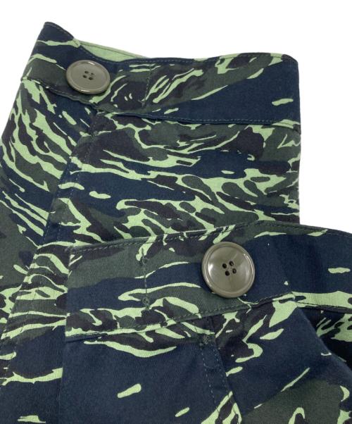 N.HOOLYWOOD（エヌ ハリウッド）N.HOOLYWOOD (エヌ ハリウッド) ライナー付 カモフラモッズコート カーキ サイズ:40の古着・服飾アイテム